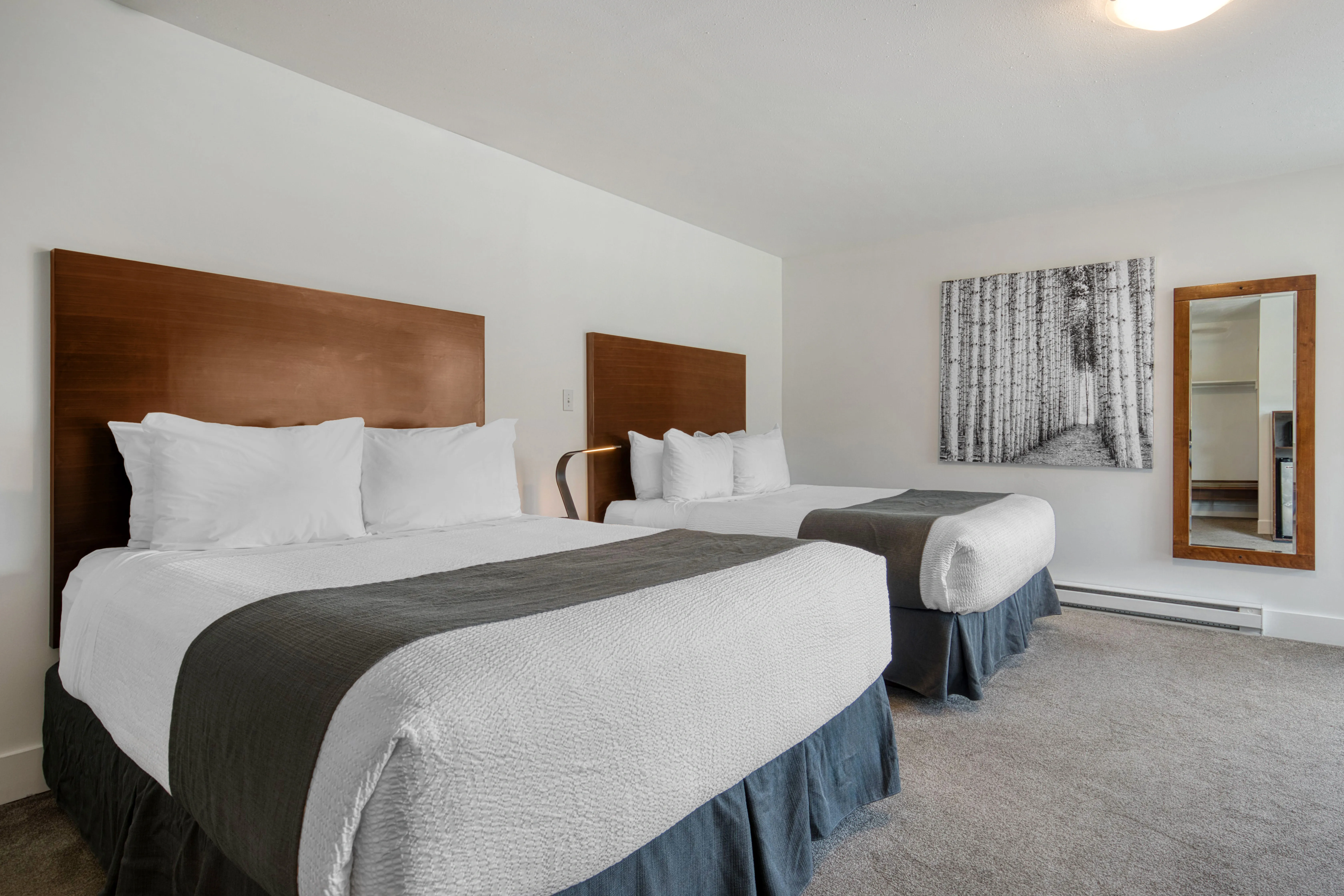 2 Queen Beds 1