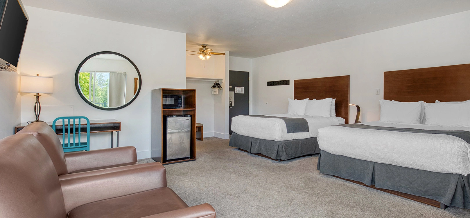 2 Queen Beds 3